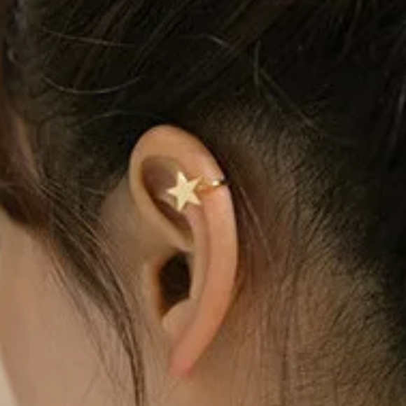 ♡Filene♡Moon Silver Cuff - Picture 3 of 3